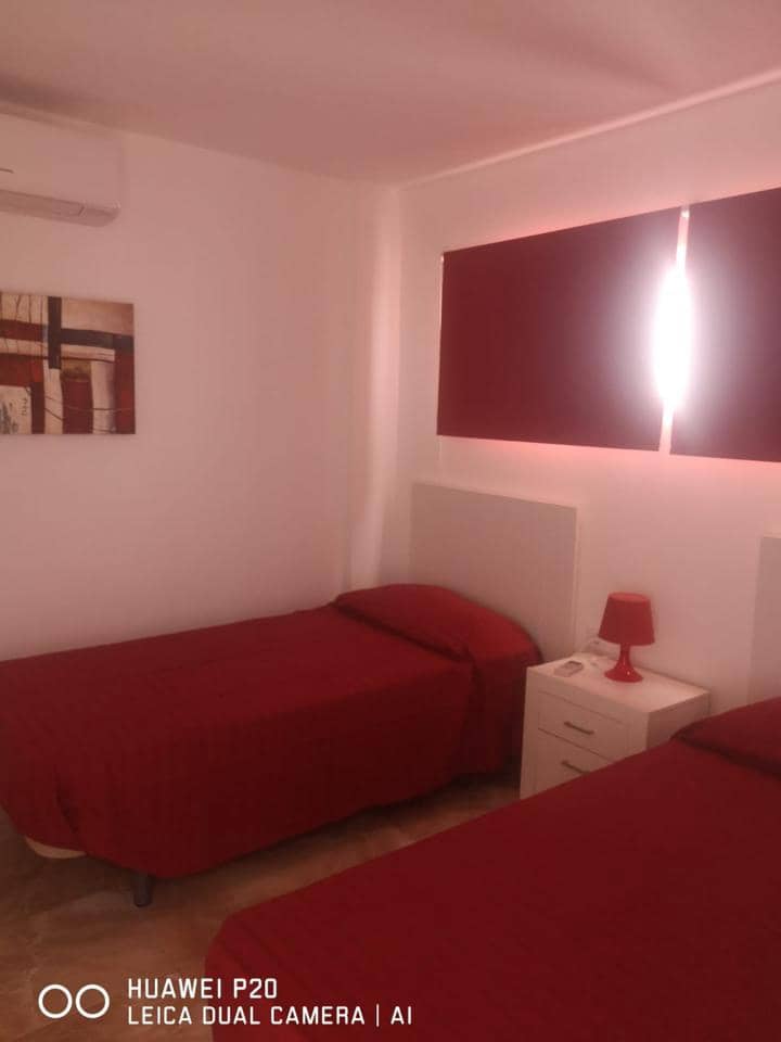 Piso de 1 habitación en Maspalomas en alquiler con piscina - 1.200 € (Ref: 8840546)