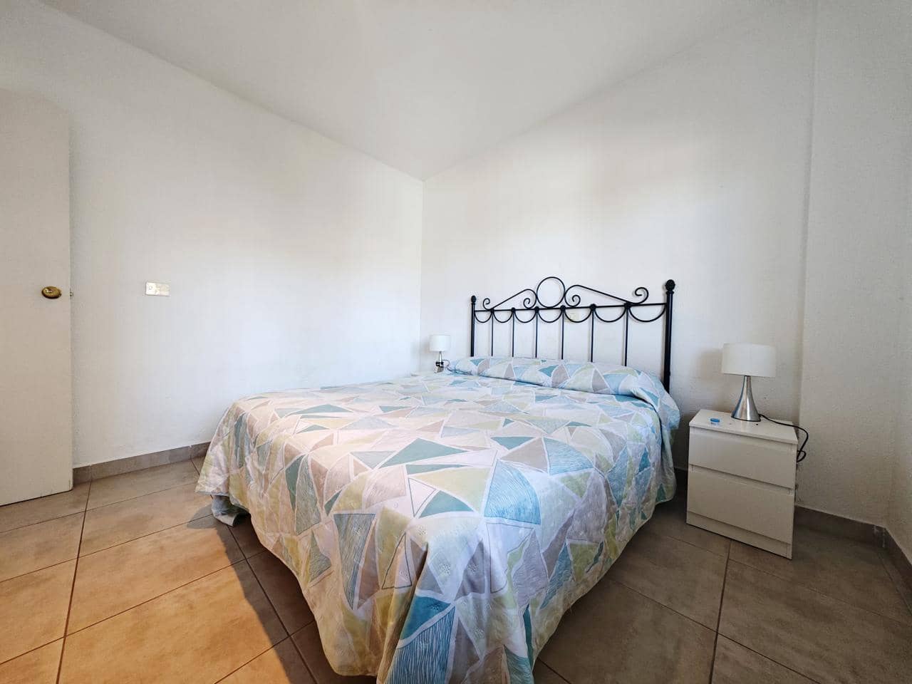 2 bedroom Flat for rent in Playa del Ingles with pool garage - € 1,350 (Ref: 8855831)