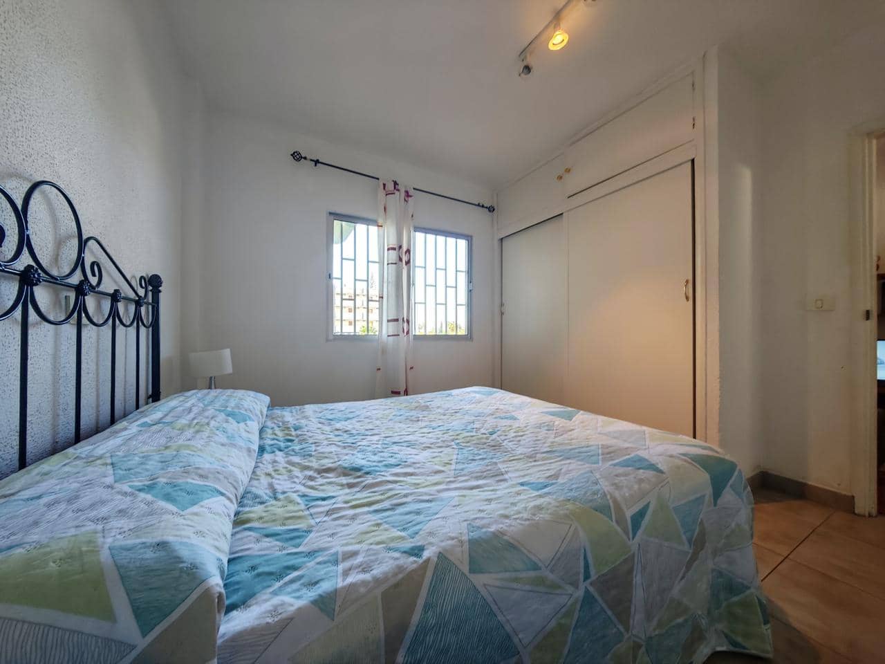 2 bedroom Flat for rent in Playa del Ingles with pool garage - € 1,350 (Ref: 8855831)