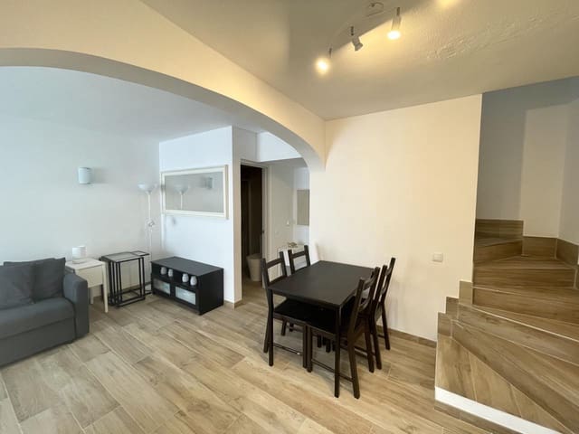 3 quarto Apartamento para venda em Sonneland, San Bartolomé de Tirajana com piscina - 395 000 € (Ref: 8889079)