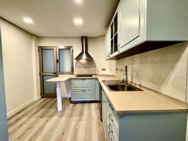 2 sypialnia Mieszkanie do wynajęcia w Ciudad Jardín, Las Palmas de Gran Canaria z garażem - 1 500 € (Ref: 8892208)