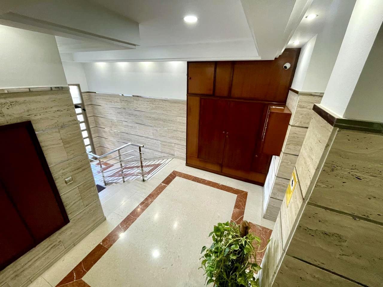 2 soveværelse Lejlighed til leje i Las Palmas de Gran Canaria med garage - € 1.500 (Ref: 8892208)