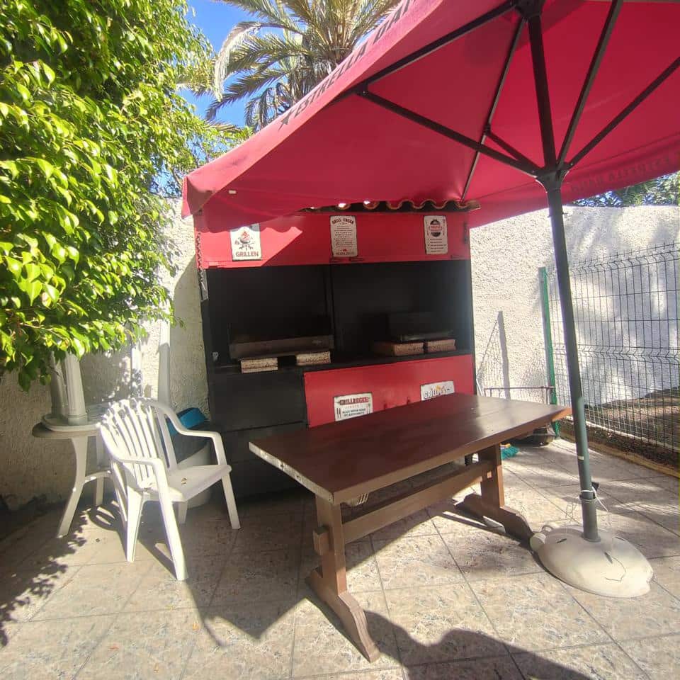 1 makuuhuone Asunto vuokrattavana paikassa San Bartolome de Tirajana mukana uima-altaan 
autotalli - 1 330 € (Ref: 8958247)