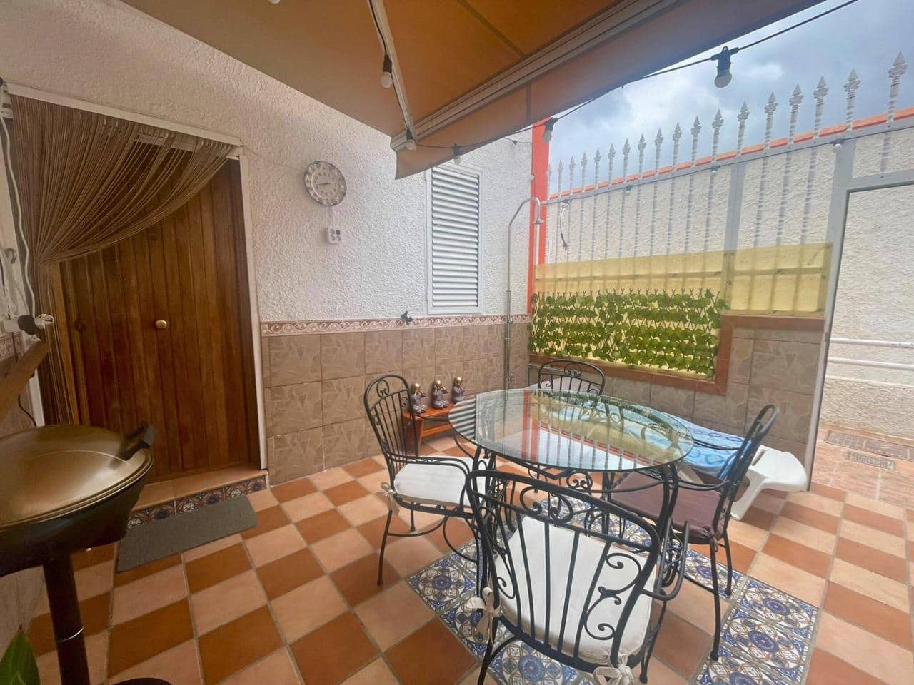 4 sypialnia Mieszkanie do wynajęcia w Mogan - 1 900 € (Ref: 8967480)