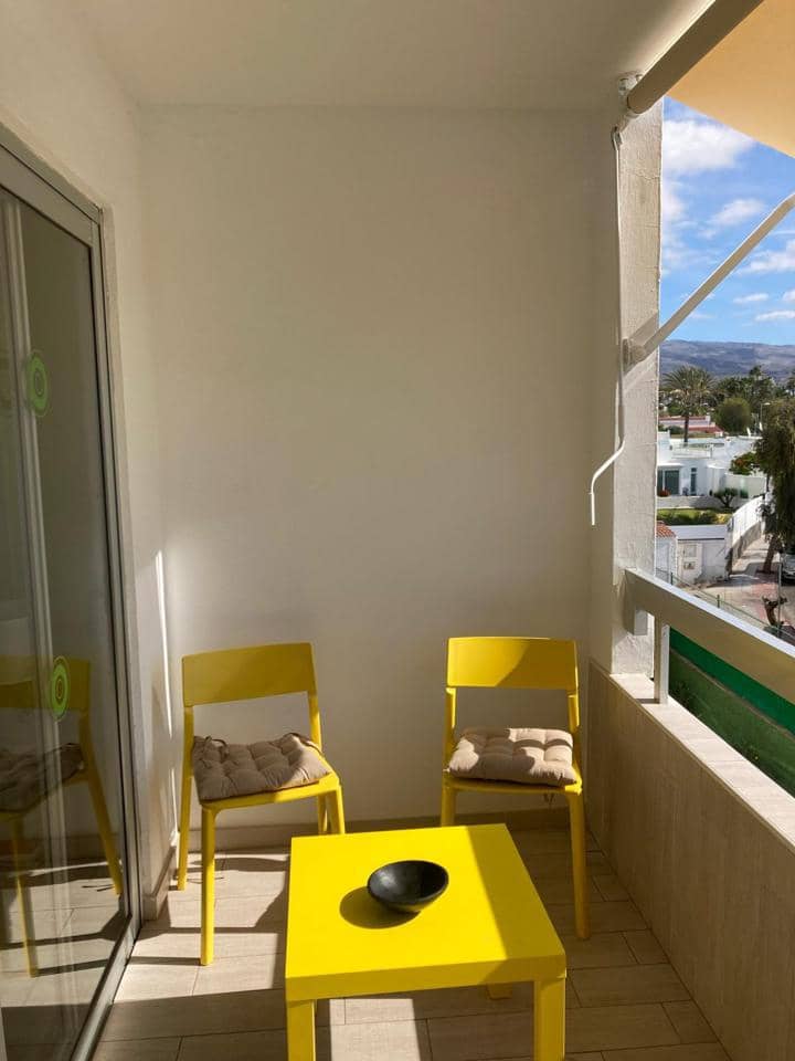 1 bedroom Flat for rent in Playa del Ingles with pool - € 1,300 (Ref: 8971205)