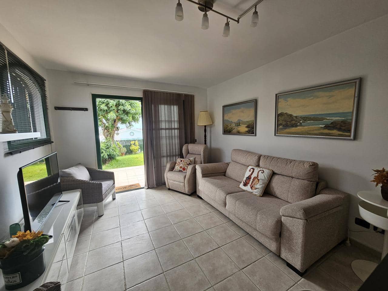 2 bedroom Flat for rent in Sonneland with pool garage - € 1,250 (Ref: 8971206)