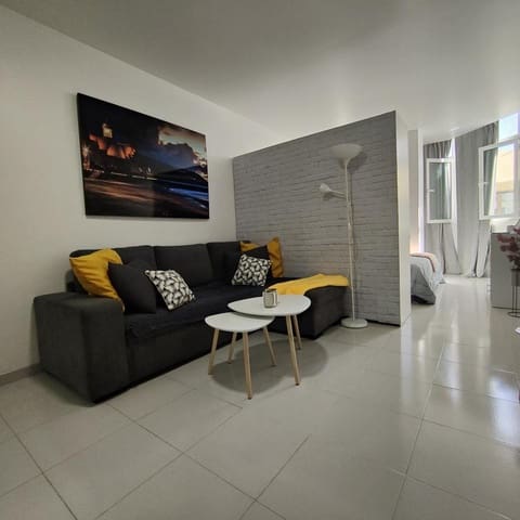 Lejlighed til leje i Santa Catalina - Canteras, Las Palmas de Gran Canaria - € 900 (Ref: 8973560)