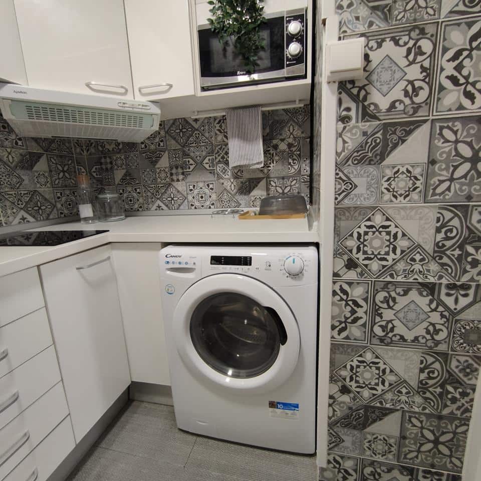 Leilighet til leie i Las Palmas de Gran Canaria - € 850 (Ref: 8973560)