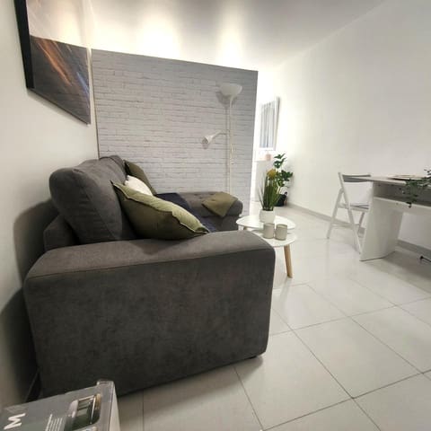 Leilighet til leie i Santa Catalina - Canteras, Las Palmas de Gran Canaria - € 850 (Ref: 8973560)