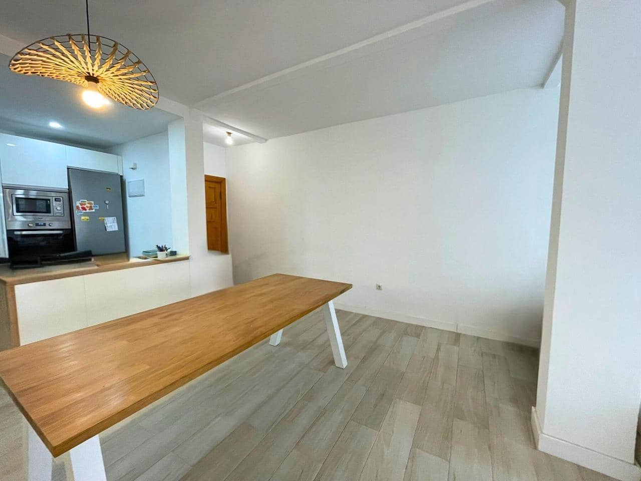 2 soveværelse Lejlighed til leje i Las Palmas de Gran Canaria - € 2.100 (Ref: 8981711)