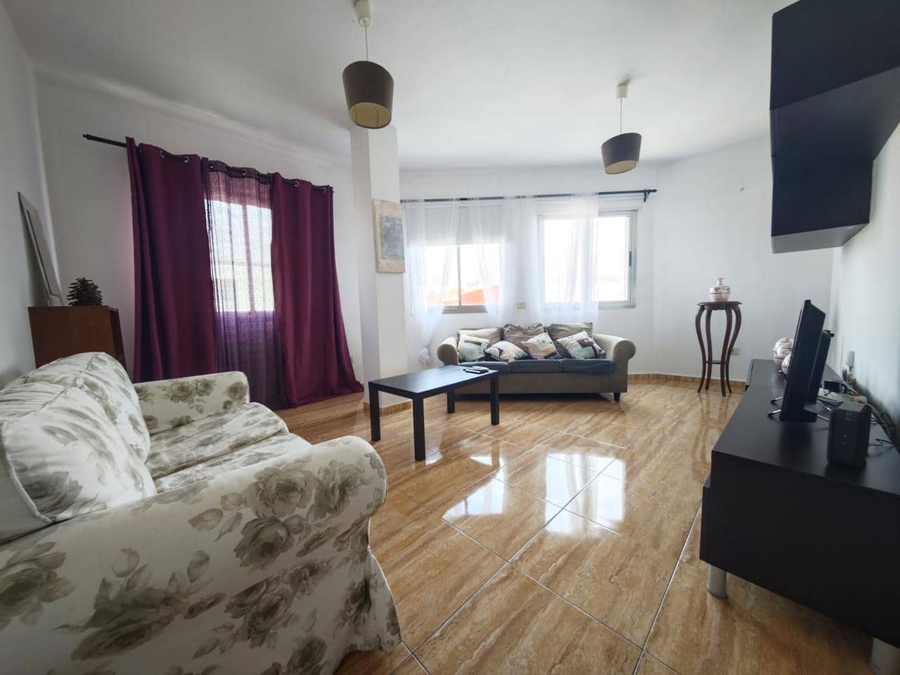 3 bedroom Flat for rent in Vecindario - € 1,200 (Ref: 8981812)