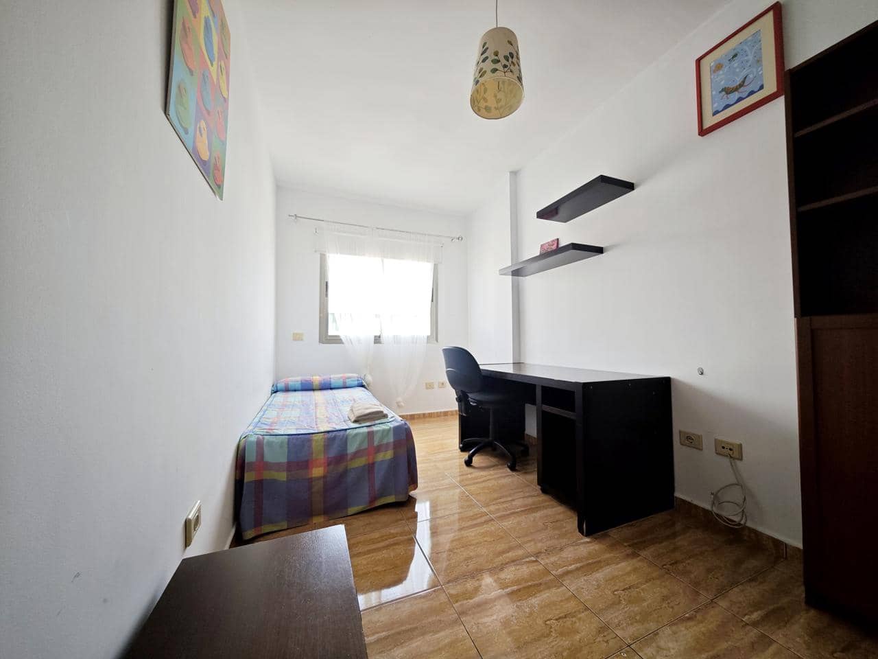 3 bedroom Flat for rent in Vecindario - € 1,200 (Ref: 8981812)