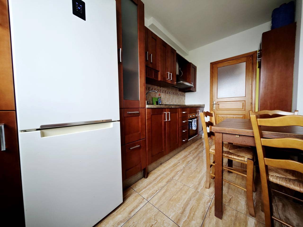 3 bedroom Flat for rent in Vecindario - € 1,200 (Ref: 8981812)