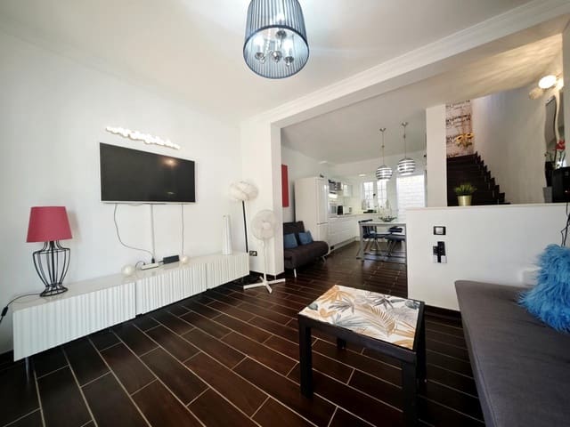 1 slaapkamer Flat te huur in Sonneland, San Bartolomé de Tirajana met zwembad - € 1.300 (Ref: 8981813)