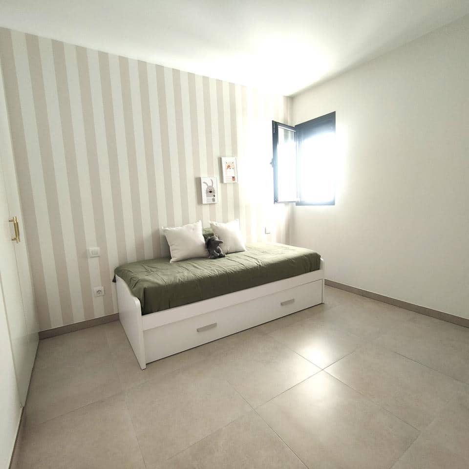 2 bedroom Flat for rent in Las Palmas de Gran Canaria - € 1,500 (Ref: 8992890)