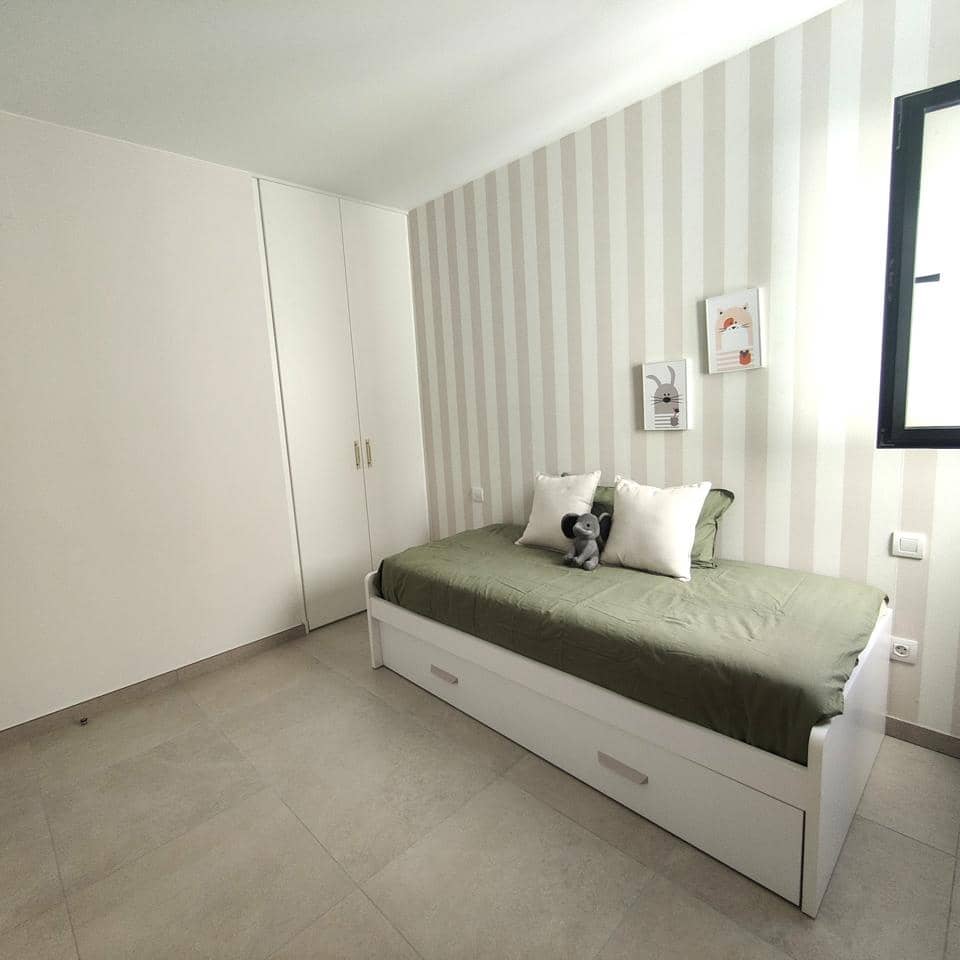 2 bedroom Flat for rent in Las Palmas de Gran Canaria - € 1,500 (Ref: 8992890)