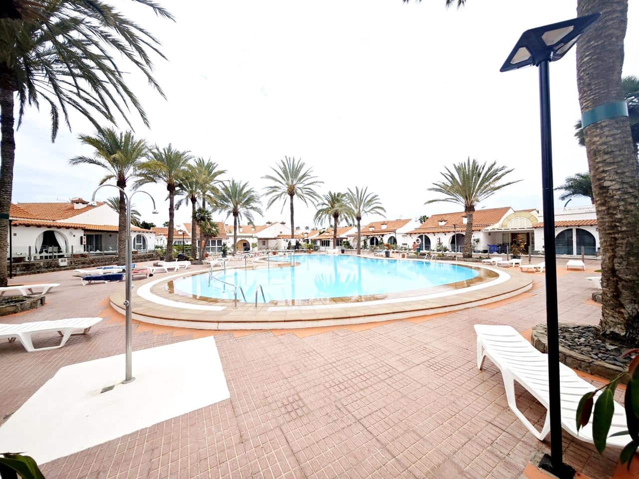 1 slaapkamer Bungalow te huur in Maspalomas met zwembad - € 1.800 (Ref: 9015877)