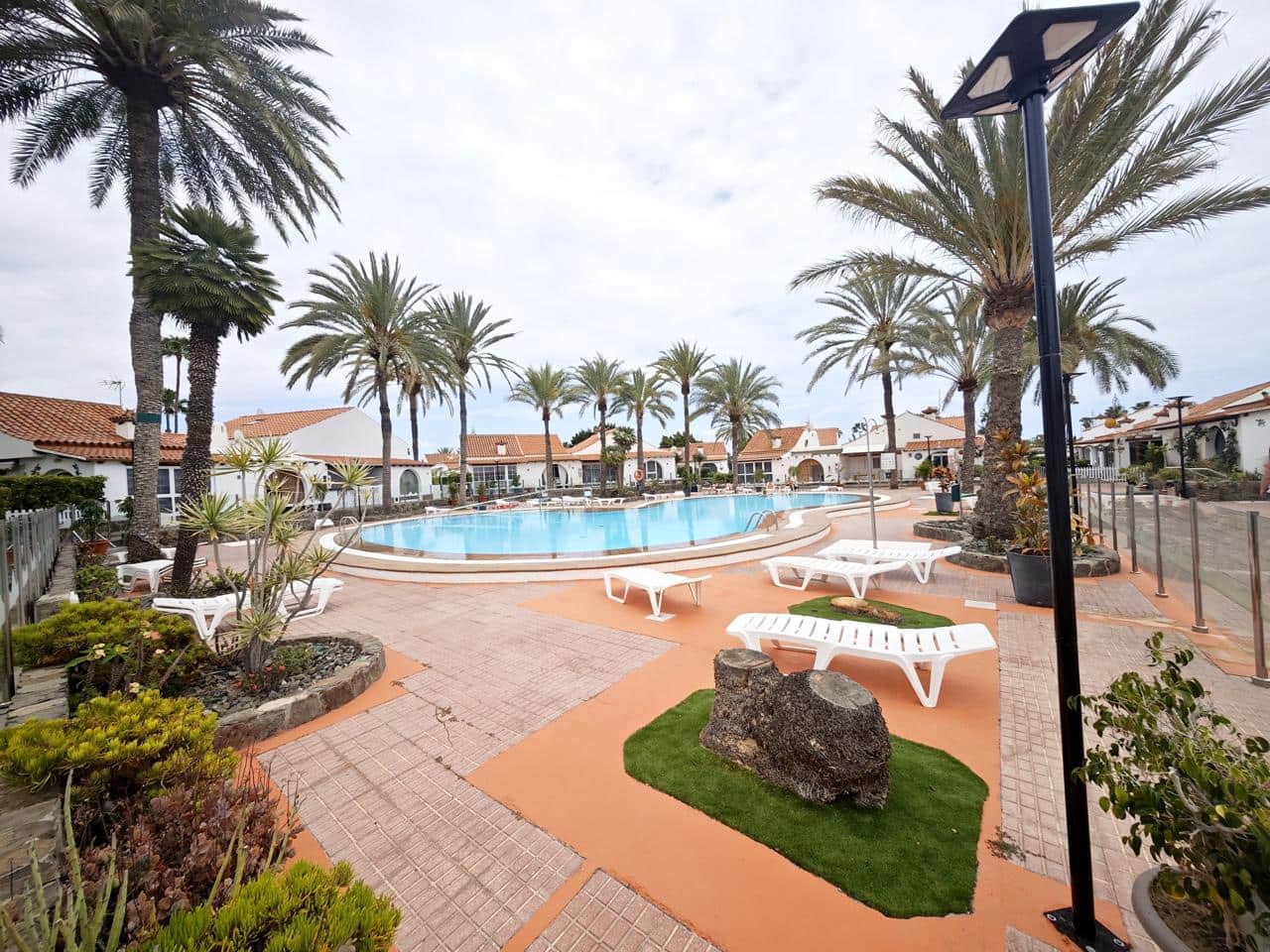 1 slaapkamer Bungalow te huur in Maspalomas met zwembad - € 1.800 (Ref: 9015877)