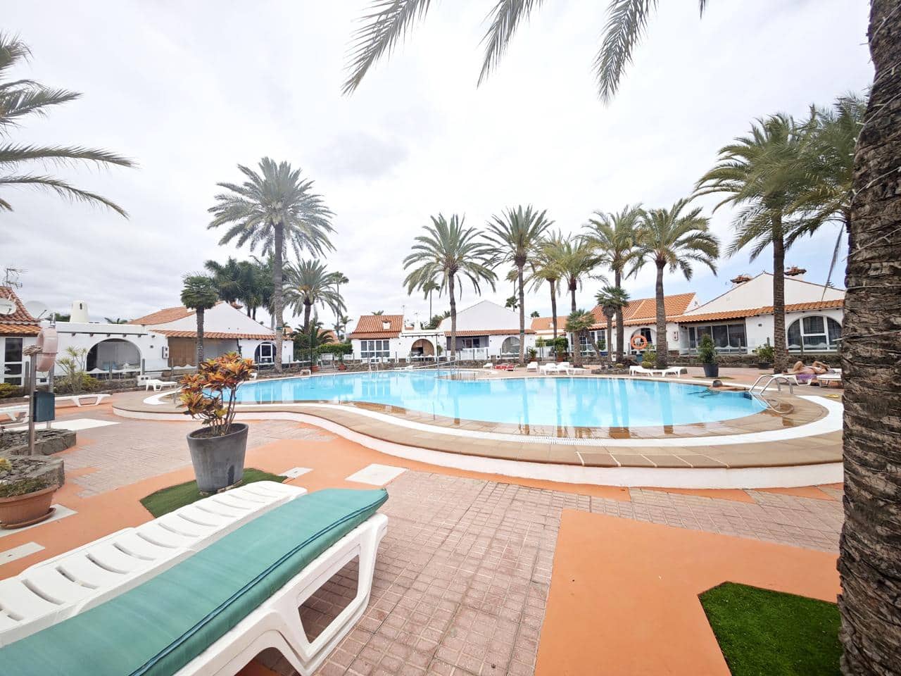 1 slaapkamer Bungalow te huur in Maspalomas met zwembad - € 1.800 (Ref: 9015877)