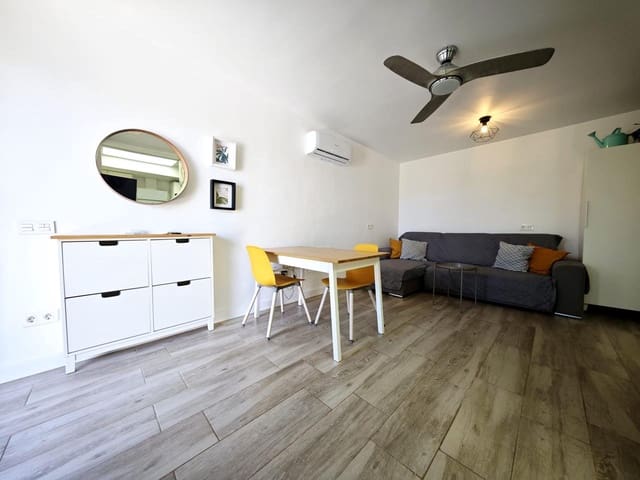 1 soveværelse Lejlighed til leje i Sonneland, San Bartolomé de Tirajana med swimmingpool - € 1.500 (Ref: 9016602)