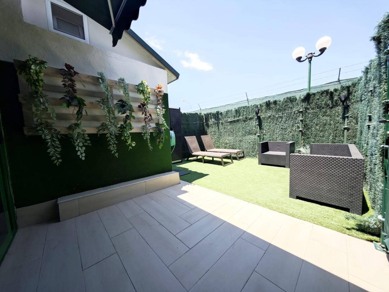 Appartement de 1 chambre à louer à Sonneland avec piscine - 1 500 € (Ref: 9016602)