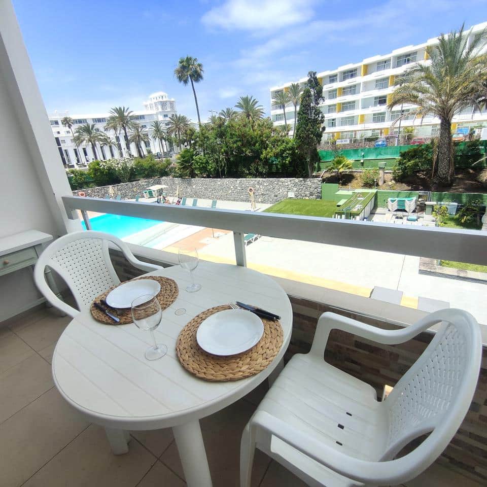 1 bedroom Flat for rent in Playa del Ingles with pool - € 1,300 (Ref: 9025521)