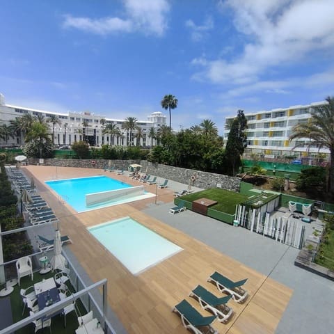 1 soveværelse Lejlighed til leje i Playa del Inglés, San Bartolomé de Tirajana med swimmingpool - € 1.300 (Ref: 9025521)