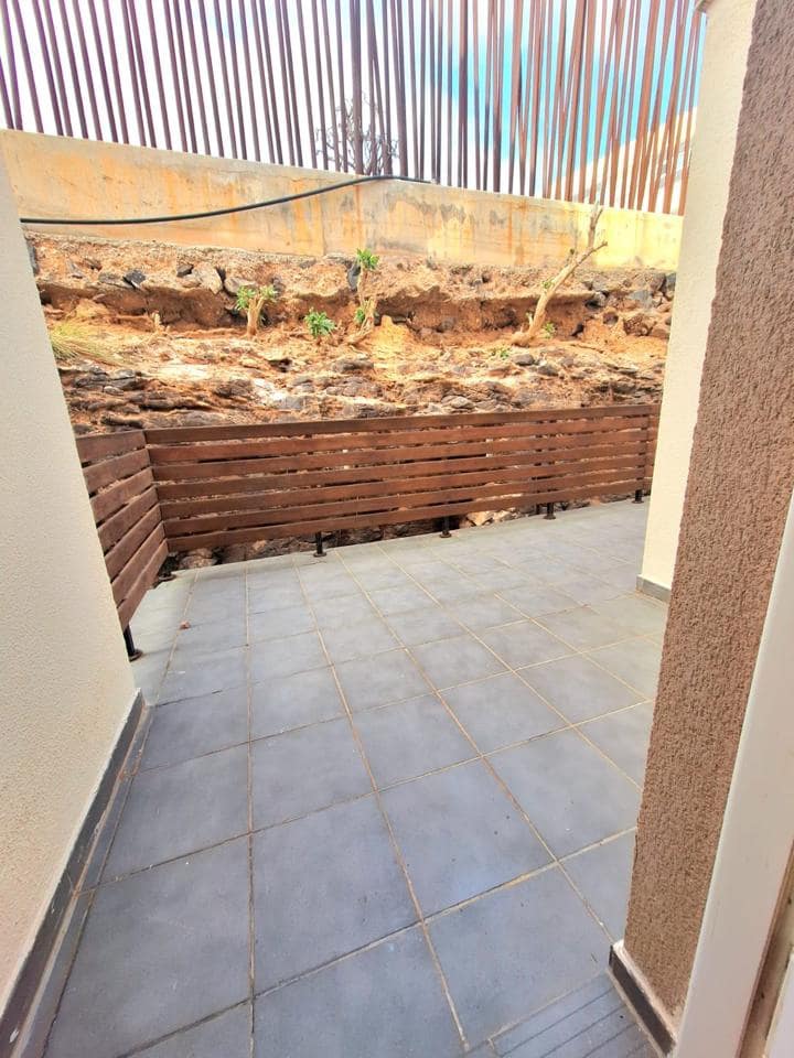 2 bedroom Flat for rent in Agaete with pool garage - € 1,300 (Ref: 9073030)