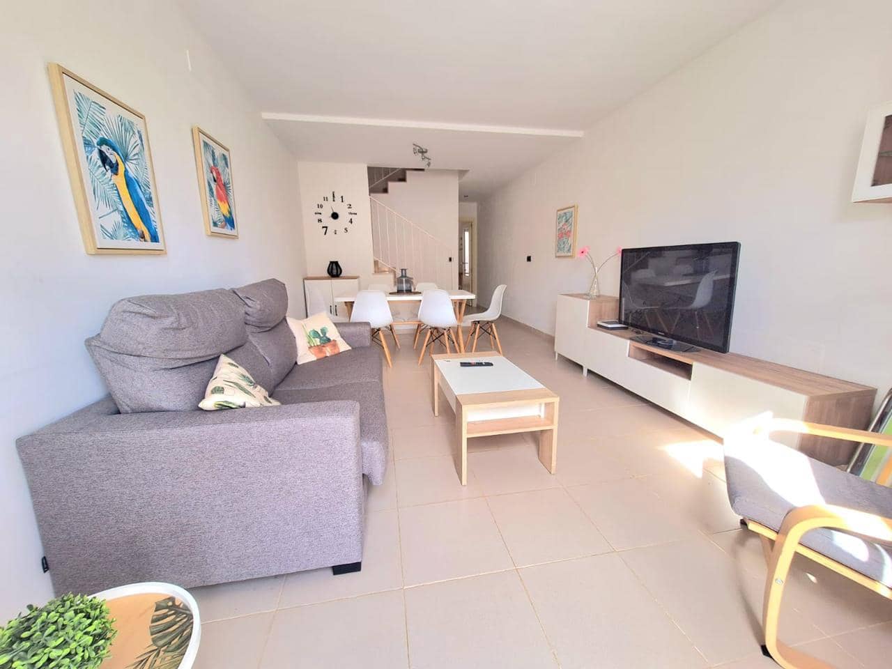 2 bedroom Flat for rent in Agaete with pool garage - € 1,300 (Ref: 9073030)