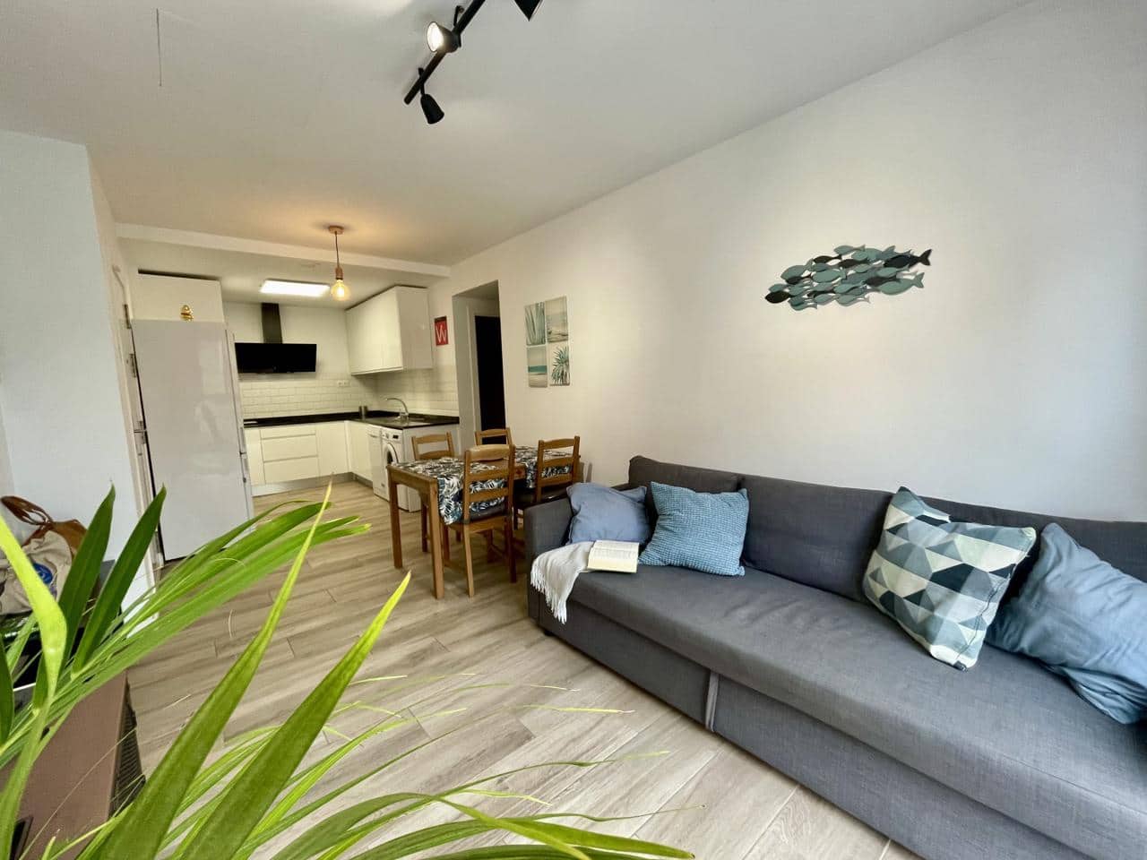 2 Zimmer Wohnung zu vermieten in Las Palmas de Gran Canaria - 1.300 € (Ref: 9084839)