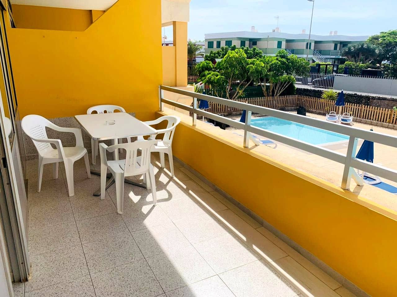 2 soveværelse Lejlighed til leje i Playa del Ingles med swimmingpool garage - € 1.200 (Ref: 9084840)
