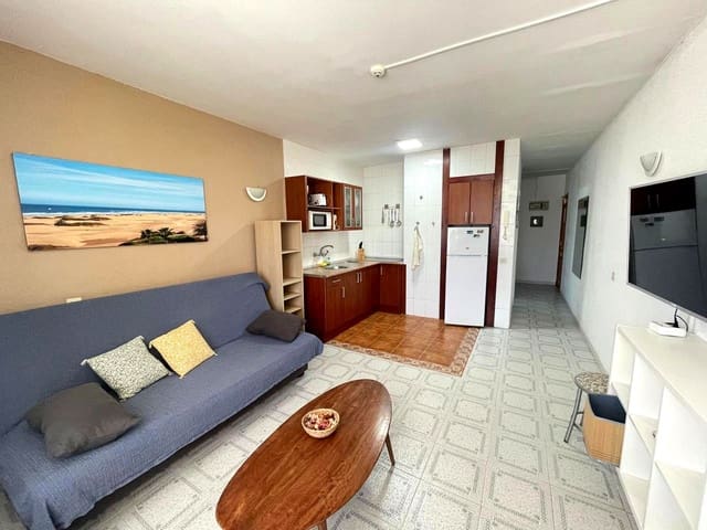 Appartement de 1 chambre à louer à Playa del Inglés, San Bartolomé de Tirajana avec piscine garage - 1 150 € (Ref: 9084842)