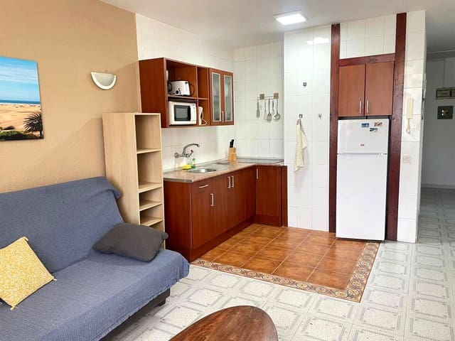 Appartement de 1 chambre à louer à Playa del Inglés, San Bartolomé de Tirajana avec piscine garage - 1 150 € (Ref: 9084842)