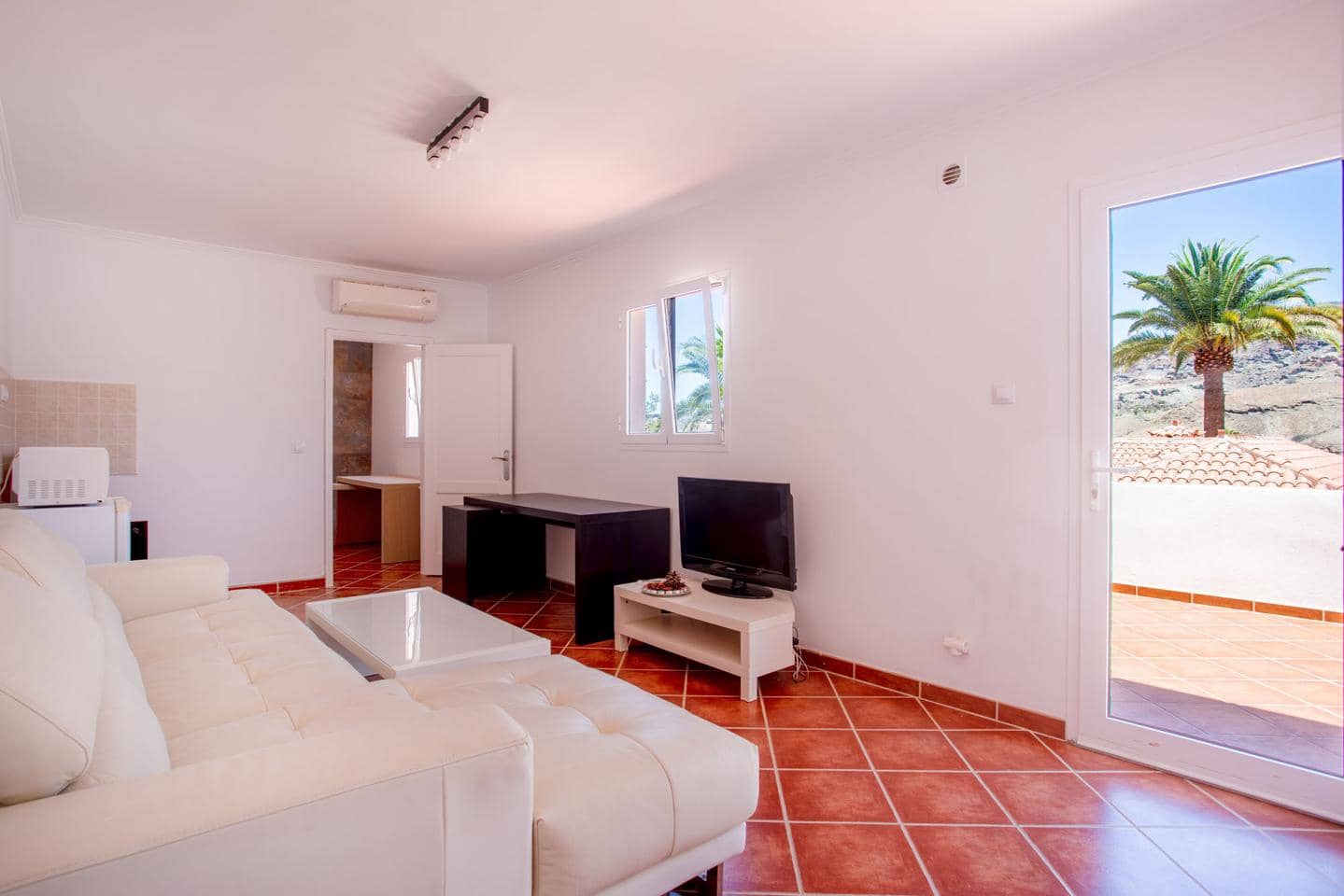 4 soveværelse Villa til salg i Mogan med swimmingpool garage - € 795.000 (Ref: 9101652)