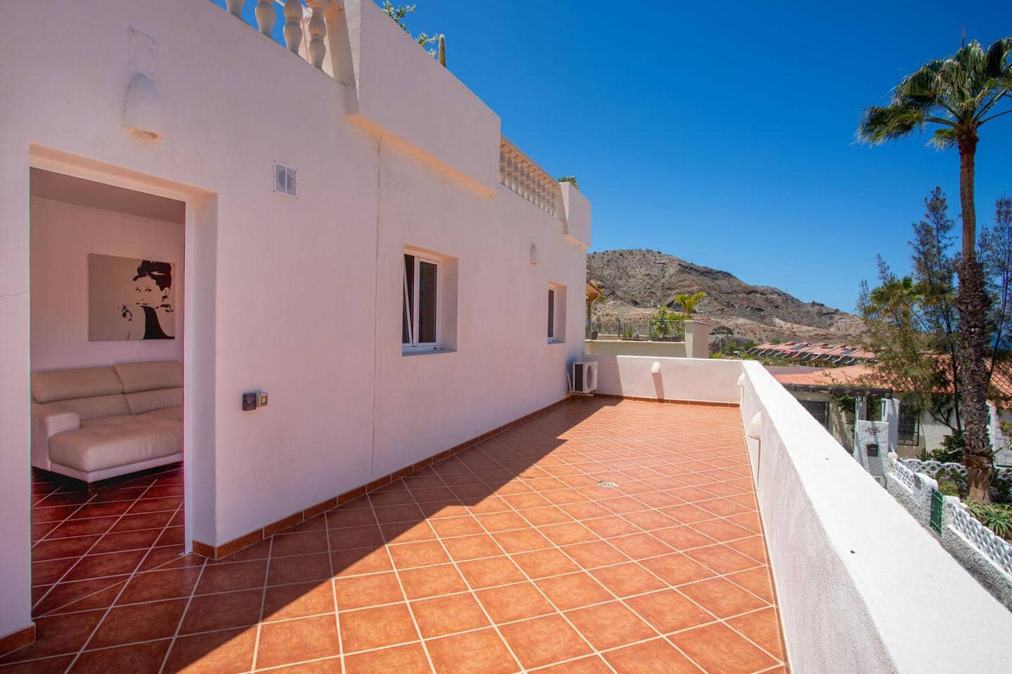 4 soveværelse Villa til salg i Mogan med swimmingpool garage - € 795.000 (Ref: 9101652)