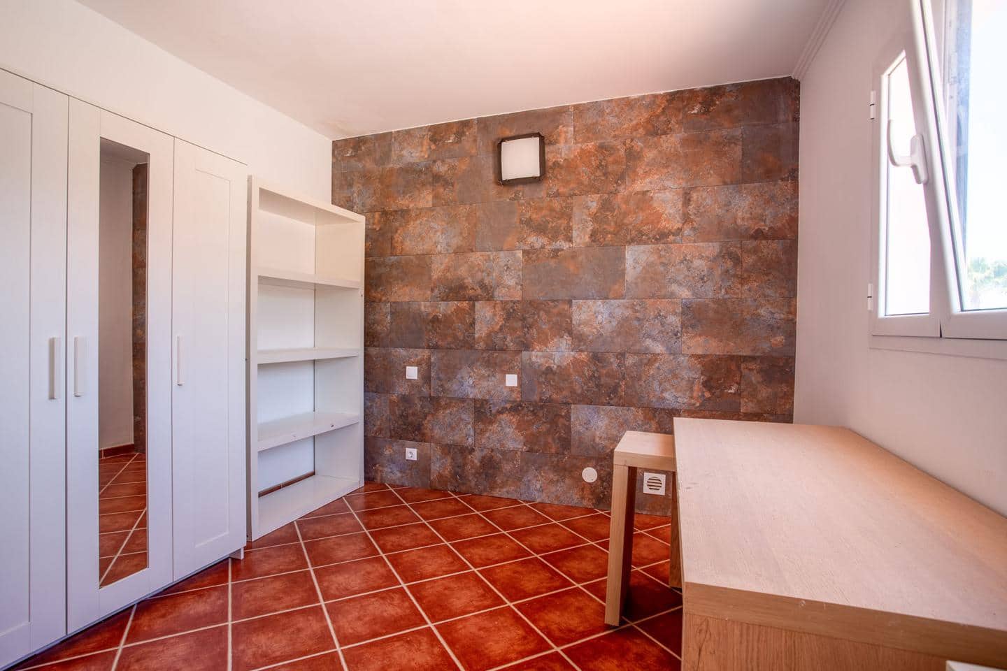 4 soveværelse Villa til salg i Mogan med swimmingpool garage - € 795.000 (Ref: 9101652)