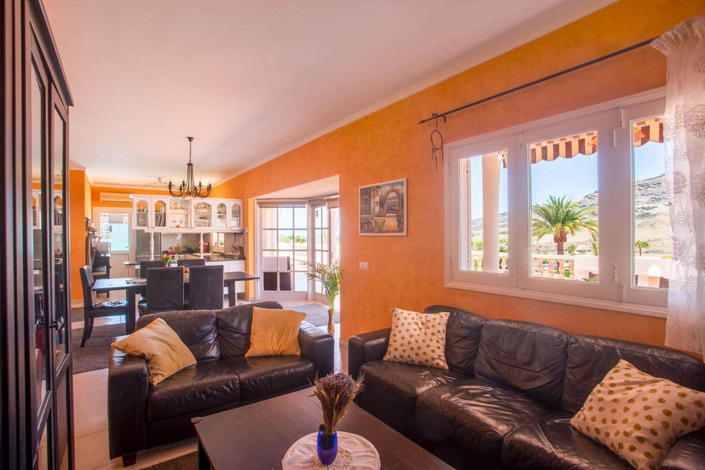 4 soveværelse Villa til salg i Mogan med swimmingpool garage - € 795.000 (Ref: 9101652)