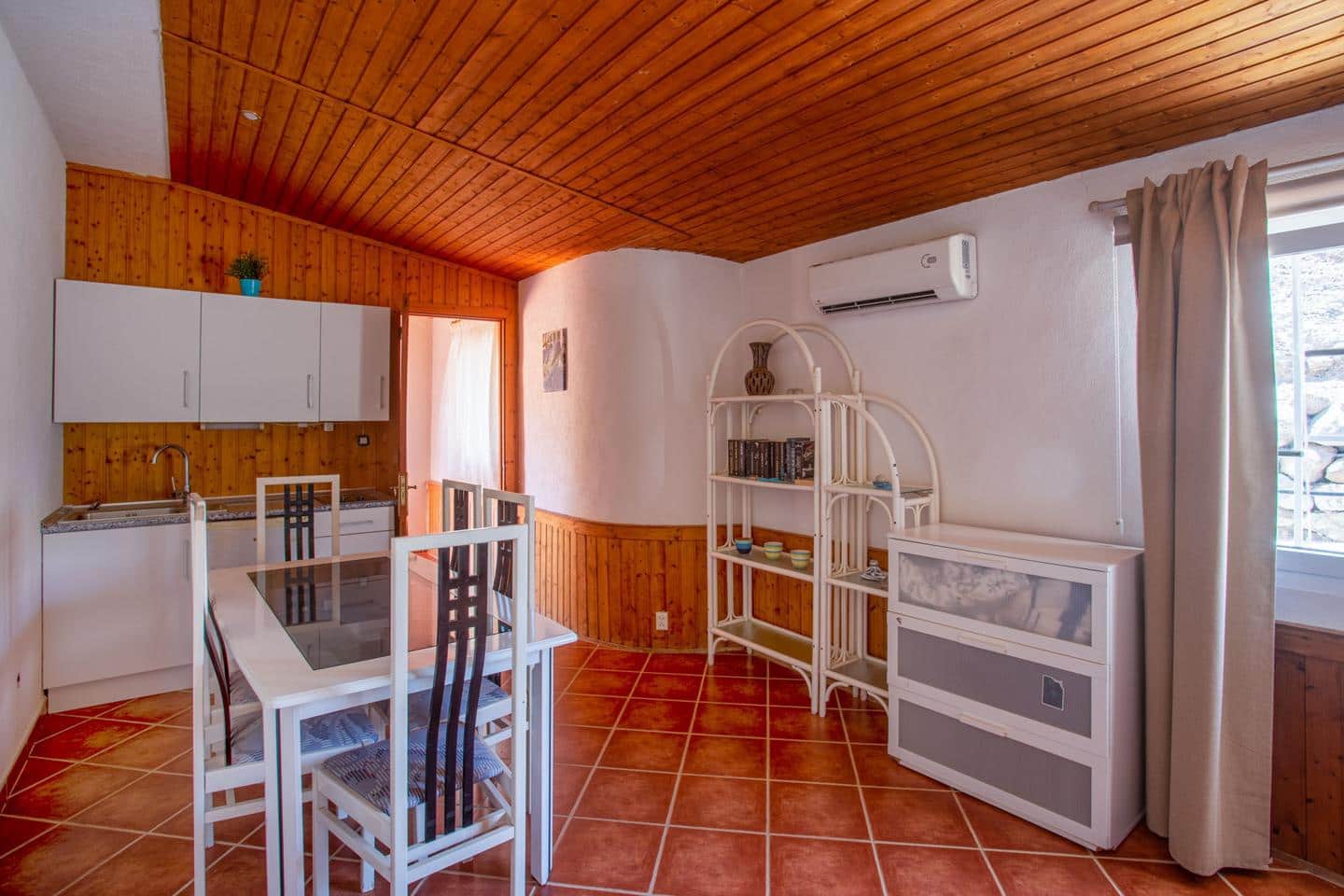 4 soveværelse Villa til salg i Mogan med swimmingpool garage - € 795.000 (Ref: 9101652)