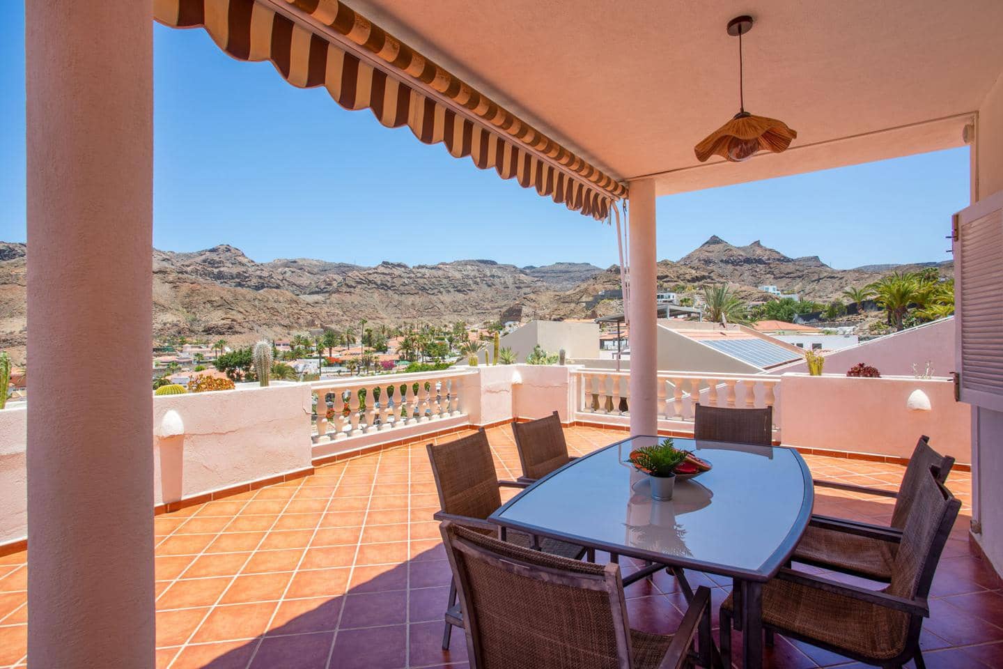 4 soveværelse Villa til salg i Mogan med swimmingpool garage - € 795.000 (Ref: 9101652)