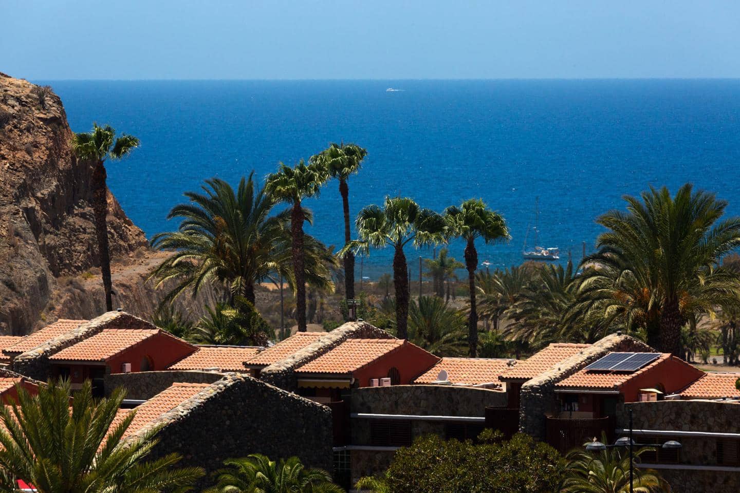 4 soveværelse Villa til salg i Mogan med swimmingpool garage - € 795.000 (Ref: 9101652)