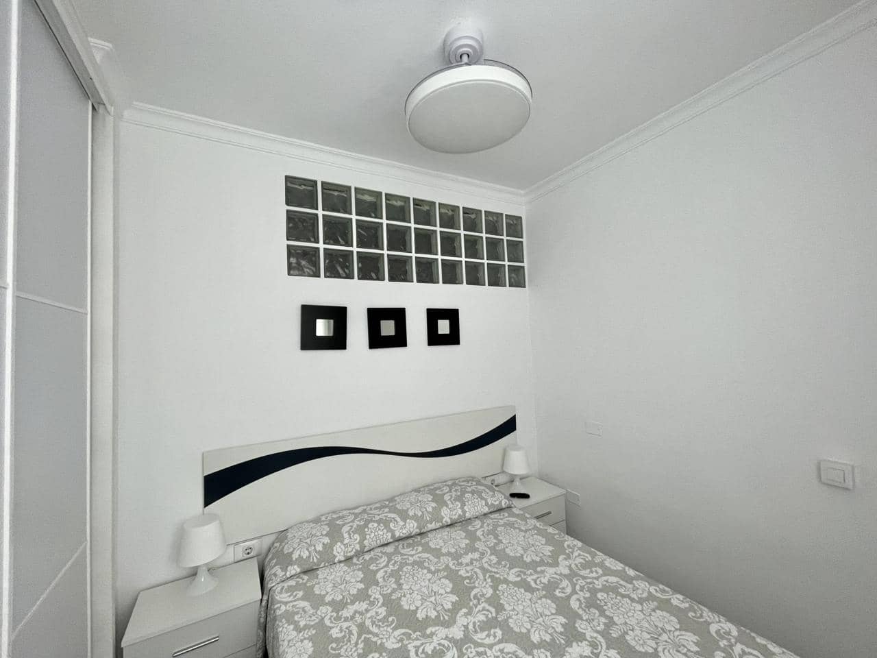 1 soveværelse Lejlighed til leje i Las Palmas de Gran Canaria - € 1.300 (Ref: 9111254)