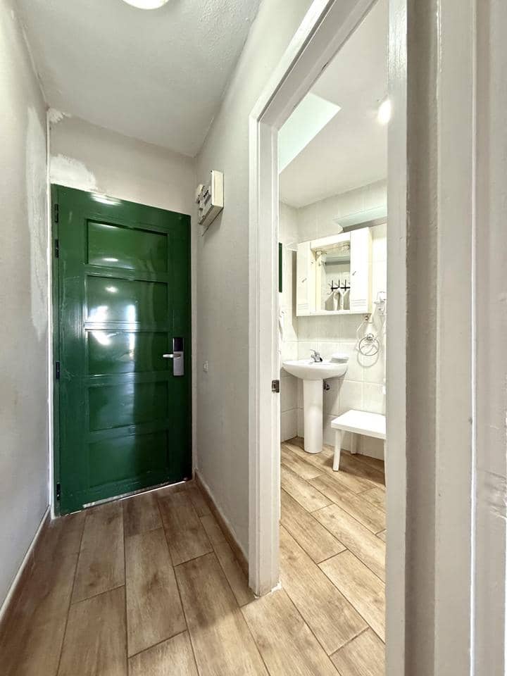 1 soverom Leilighet til salgs i Maspalomas med svømmebasseng - € 158 000 (Ref: 9135912)