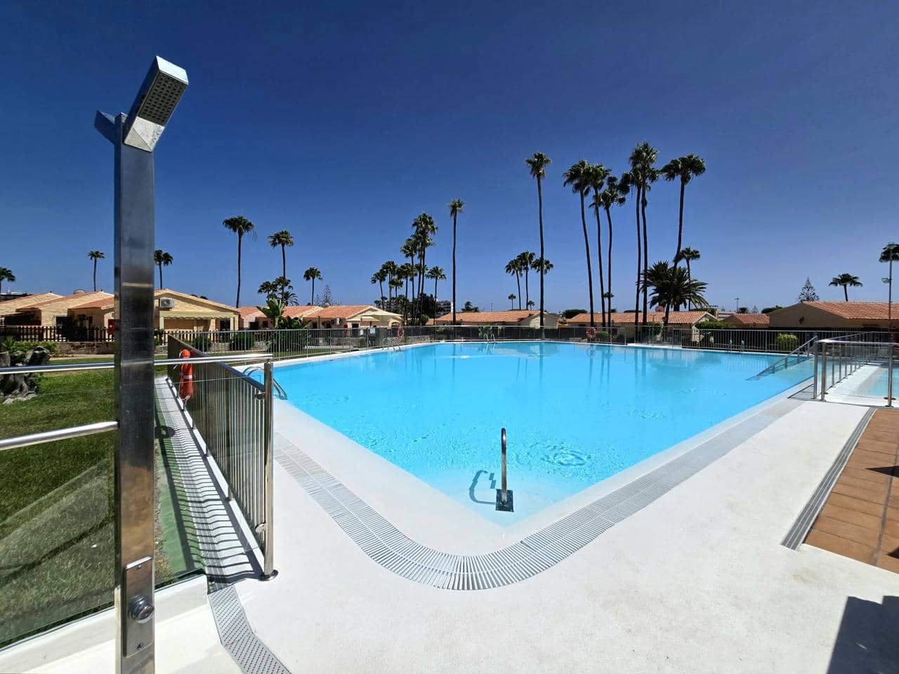 1 soveværelse Bungalow til salg i Playa del Ingles med swimmingpool - € 370.000 (Ref: 9138786)
