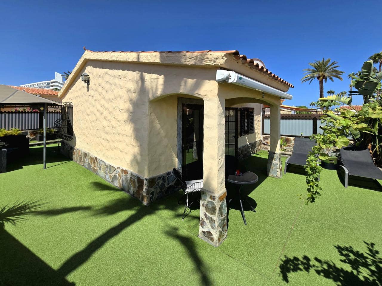 1 soveværelse Bungalow til salg i Playa del Ingles med swimmingpool - € 370.000 (Ref: 9138786)