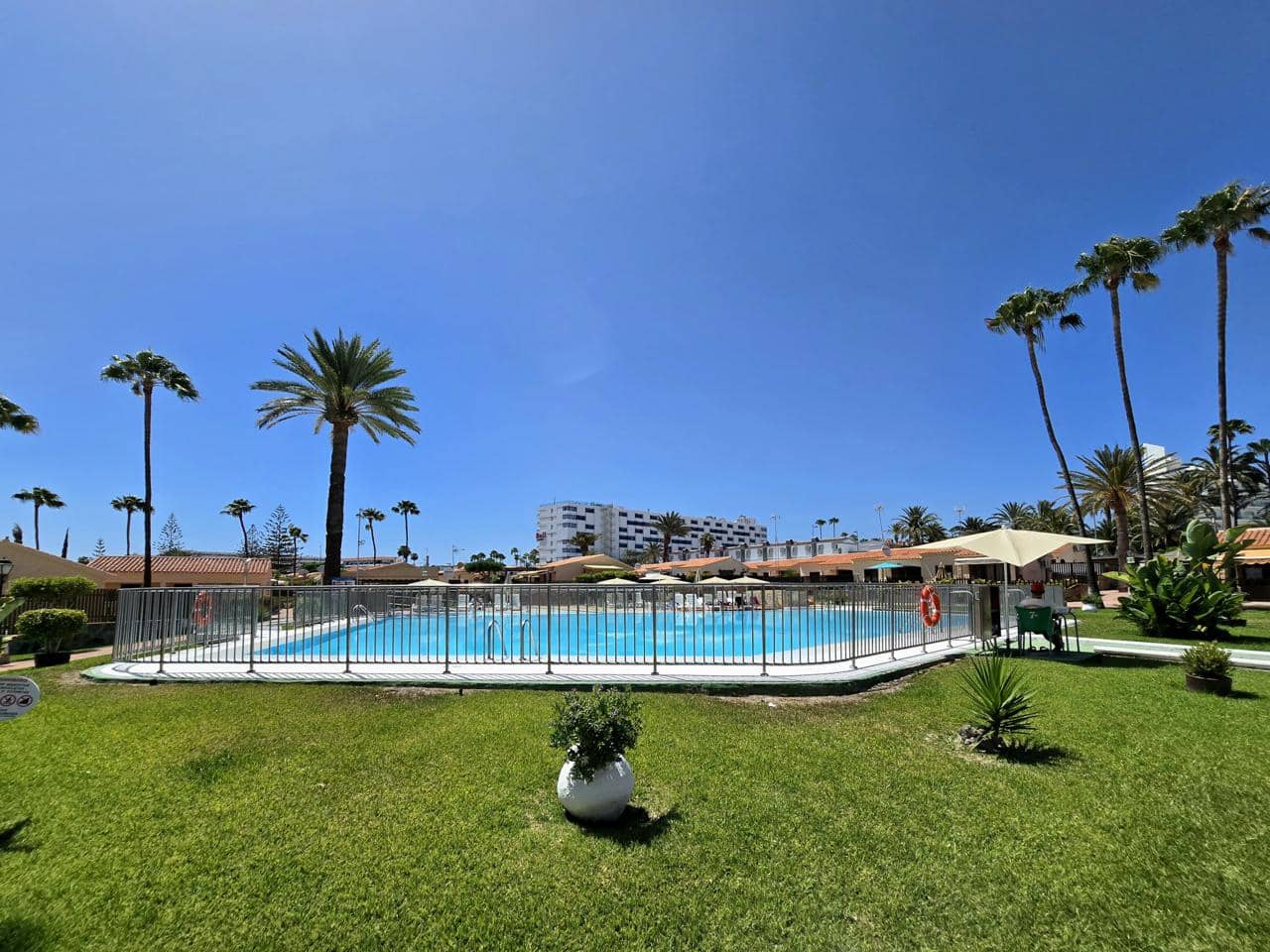 1 soveværelse Bungalow til salg i Playa del Ingles med swimmingpool - € 370.000 (Ref: 9138786)