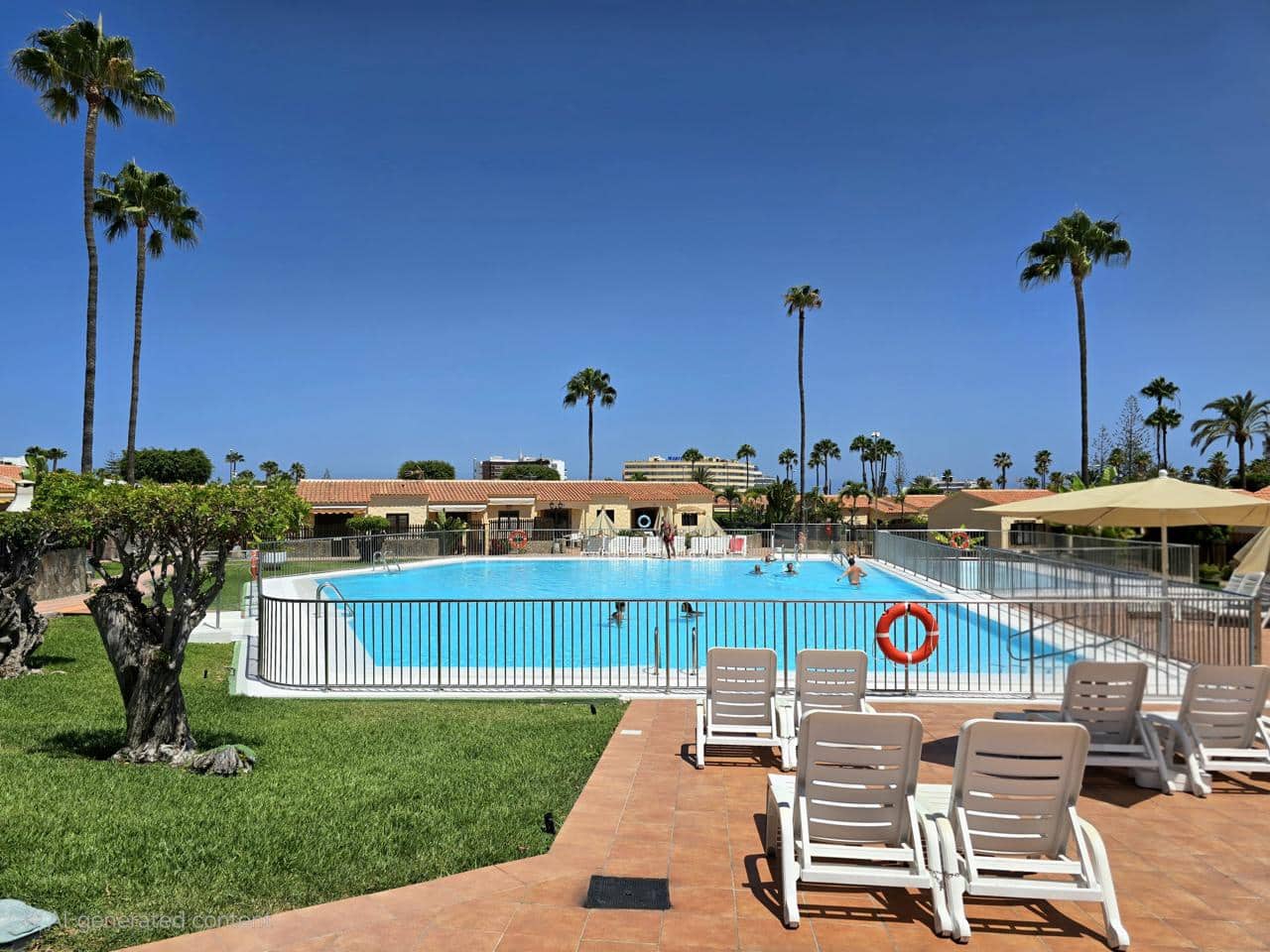 1 soveværelse Bungalow til salg i Playa del Ingles med swimmingpool - € 370.000 (Ref: 9138786)