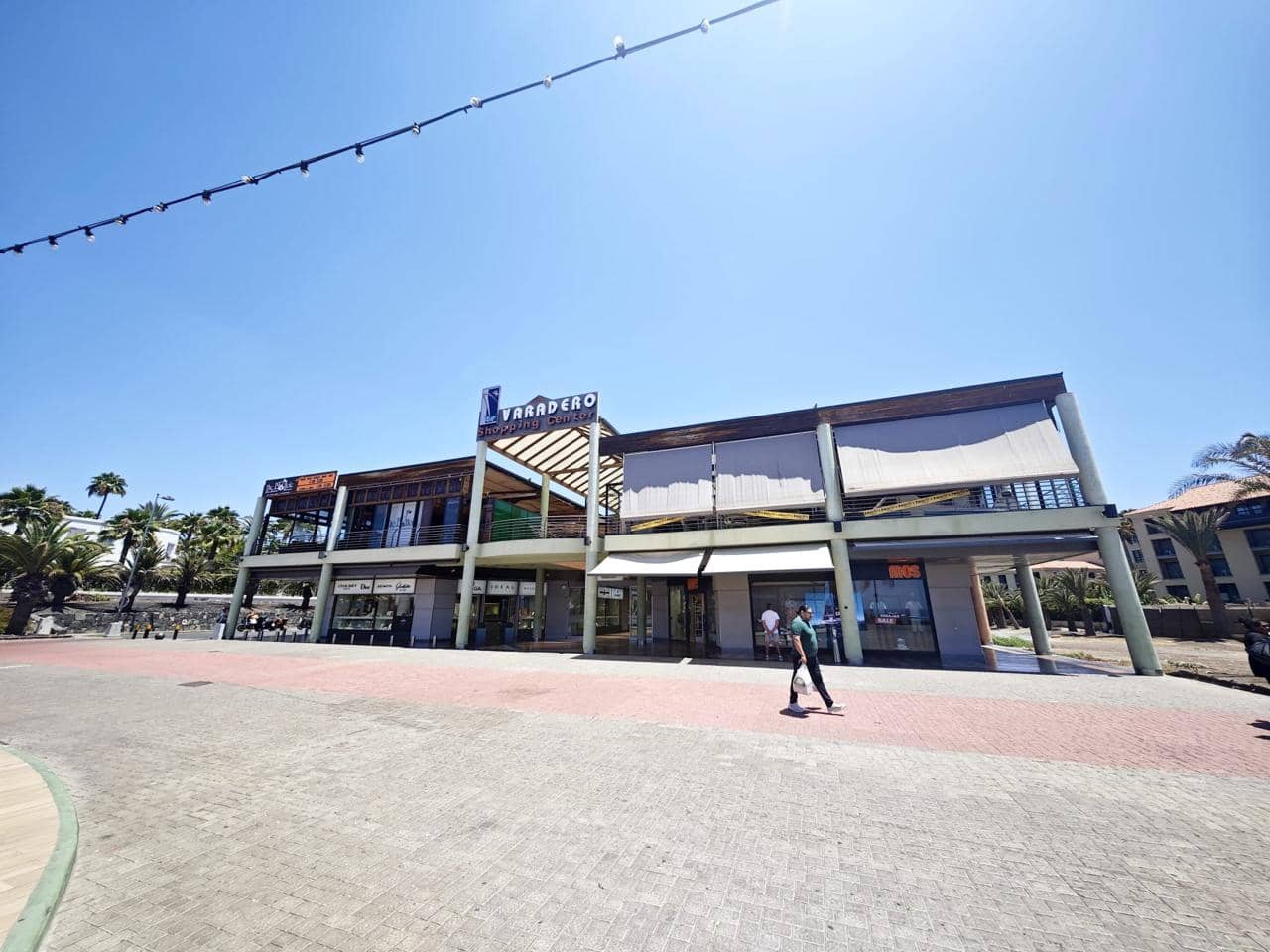 1 bedroom Business for rent in Maspalomas - € 1,300 (Ref: 9138787)