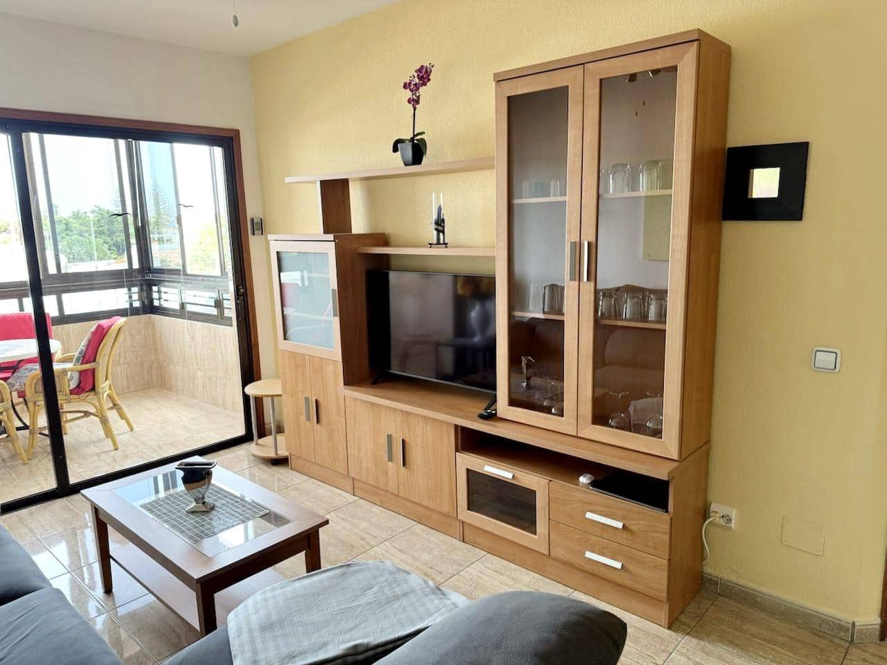 1 bedroom Flat for rent in Playa del Ingles with pool garage - € 1,250 (Ref: 9146577)