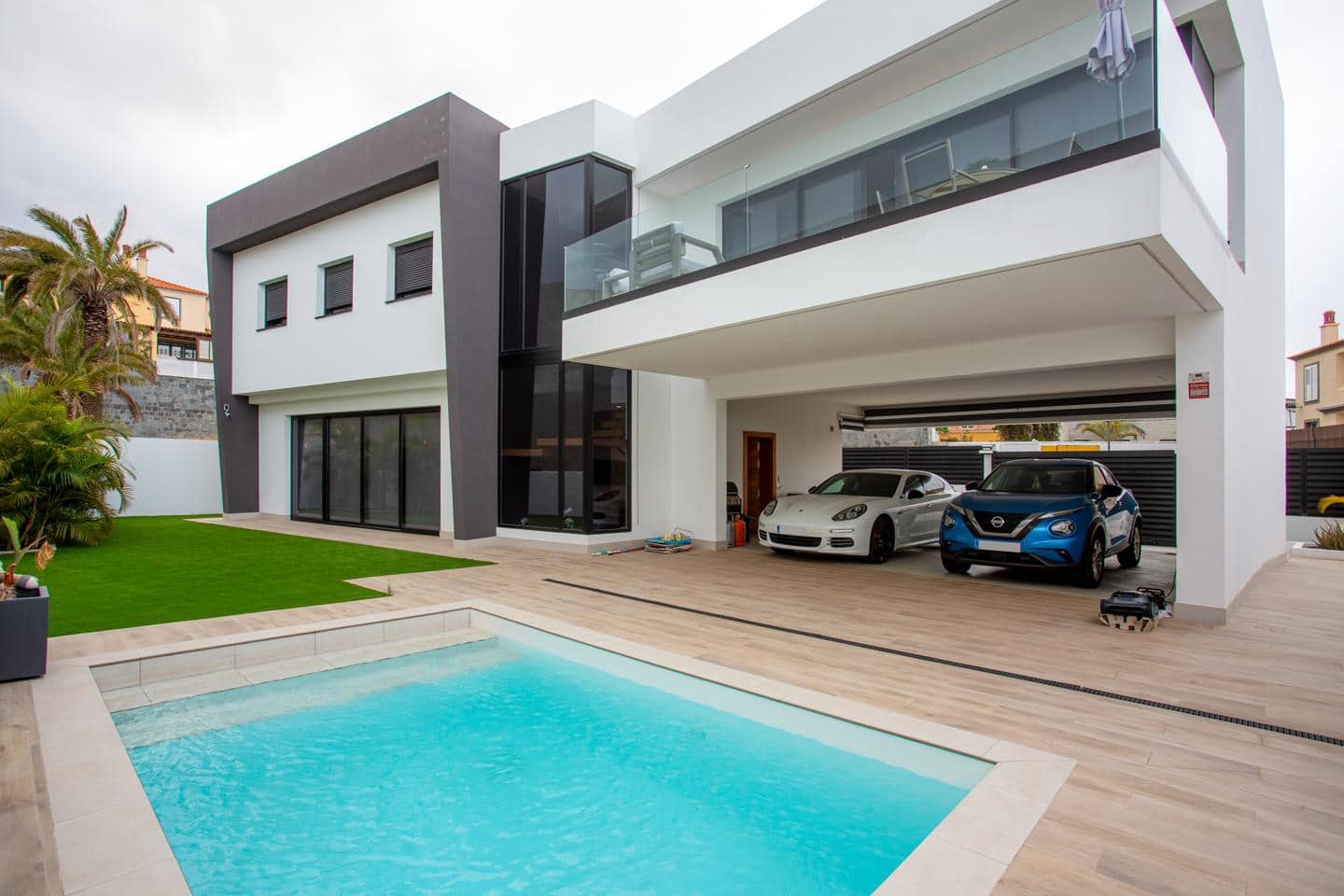 3 slaapkamer Villa te koop in La Montaneta met zwembad garage - € 1.590.000 (Ref: 9158724)