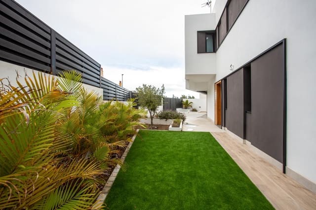 3 slaapkamer Villa te koop in La Montañeta, Telde met zwembad garage - € 1.590.000 (Ref: 9158724)